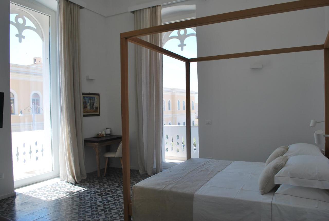 Palazzo Del Cavaliere Bed & Breakfast Gallipoli Exterior photo
